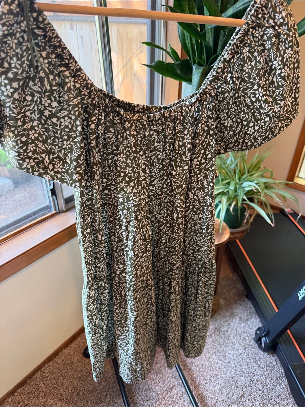 Old Navy Olive Green Floral Midi Dress